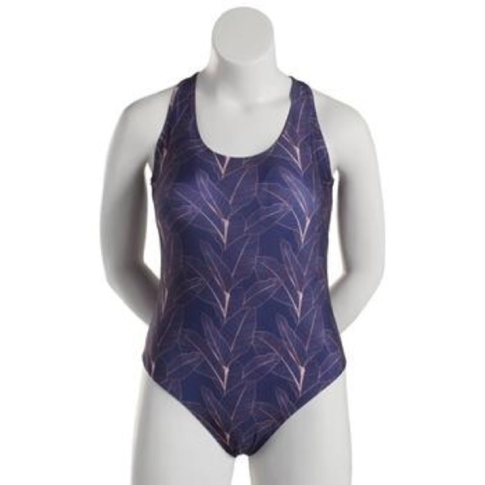 NWT Nicole Miller one piece scoop back swimsuit size Medium